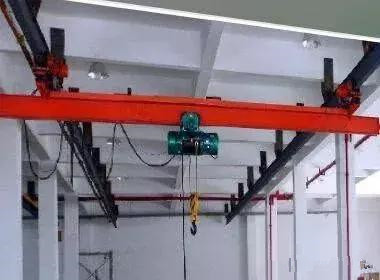鋼結(jié)構(gòu)工業(yè)廠房懸掛式吊車梁的設(shè)計(jì)與施工